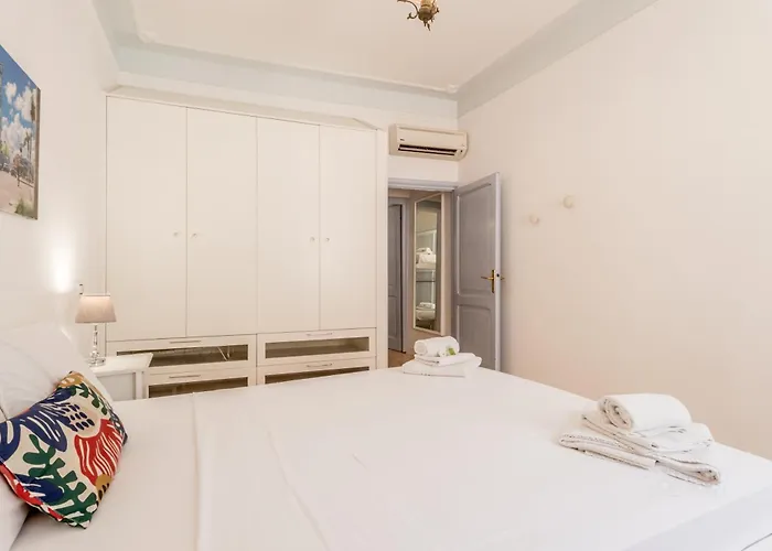 Bbhome Comfort Near Colosseum Daire *